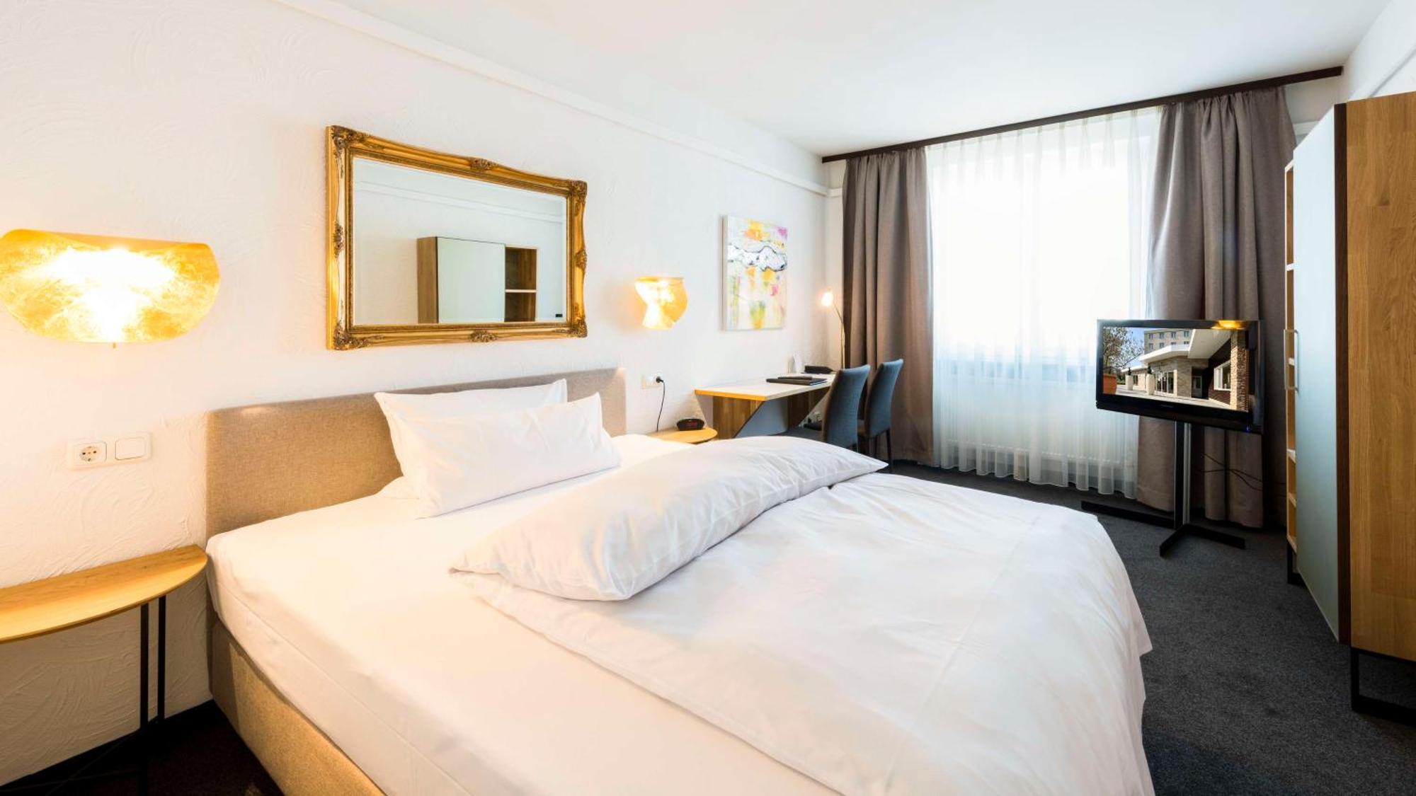 Hotel Western